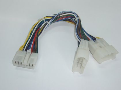 Μετατροπέας 5+7 προς 2 x 5+7 για Toyota Yatour Interface