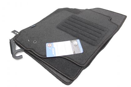 Πατάκια μοκέτα για Mitsubishi Outlander (2003-2007) - 4τμχ.