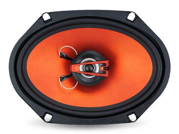 Cadence Q682 2way 6x8" Speaker System