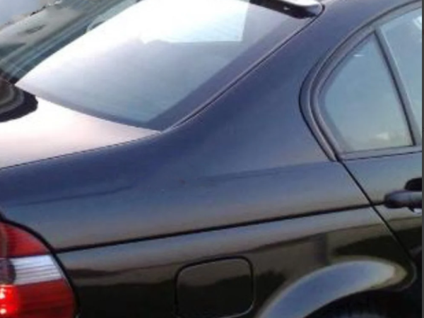 Αεροτομή οροφής μαύρο πλαστικό γυαλιστερό για Bmw E46 Sedan 1998-2005