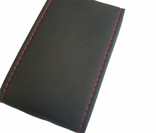 Κάλυμμα τιμονιού μαύρο δέρμα με κόκκινες ραφές 38cm Premium